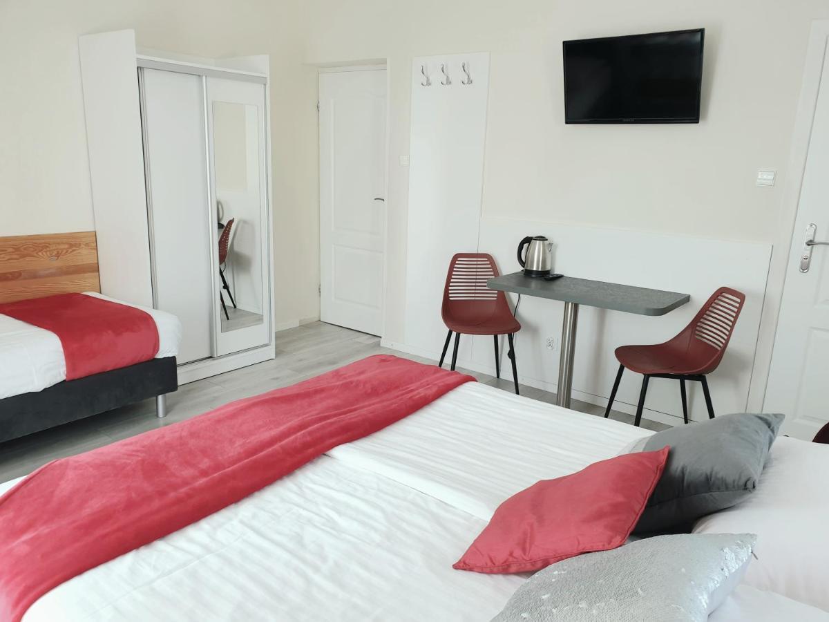 Solar Bed & Breakfast Karwia Exterior foto